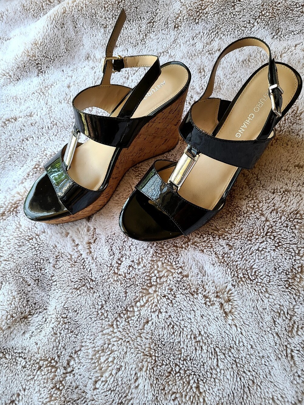 Arturo Chiang Black Patent Cork Wedge Sandals Size 8 (38)